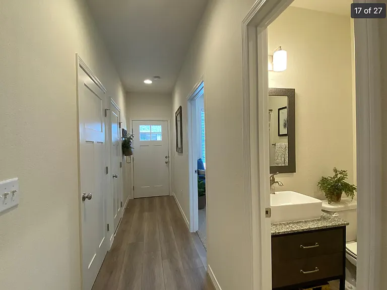 3027 W Cardinal St — Photo 2