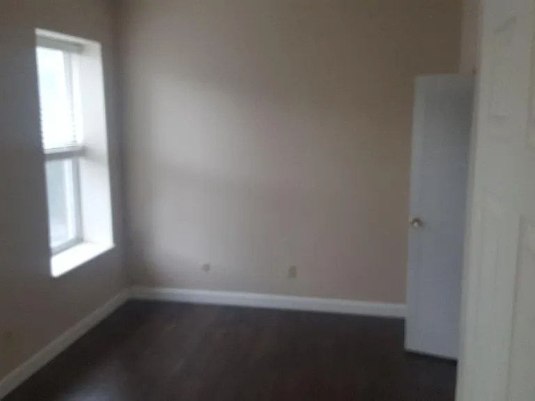 5515 Pershing Ave #21 — Photo 7