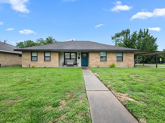 2nd image of 8215 Braes River Dr