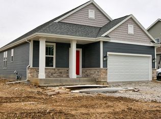 8431 Westbrook Dr, Sturtevant, WI 53177