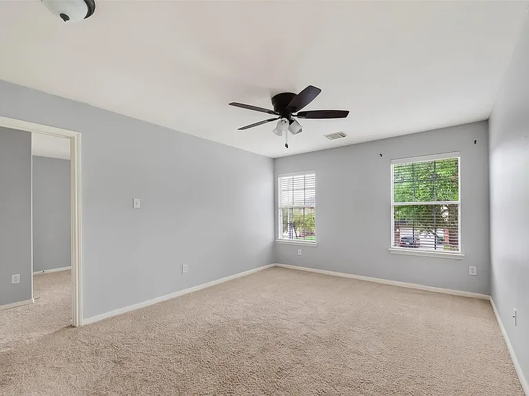 31722 Royal Woods Ct — Photo 18