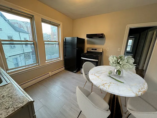 4 Otisfield St #2 — Photo 2