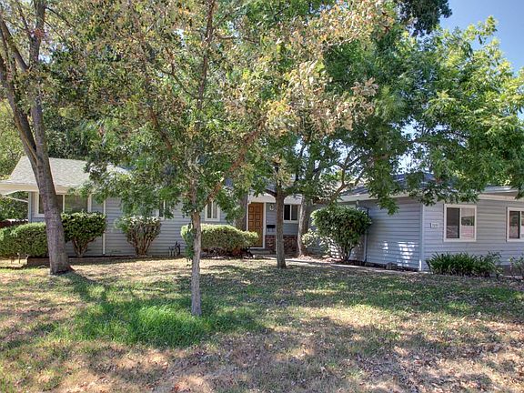 4th image of 7659 Capricorn Dr