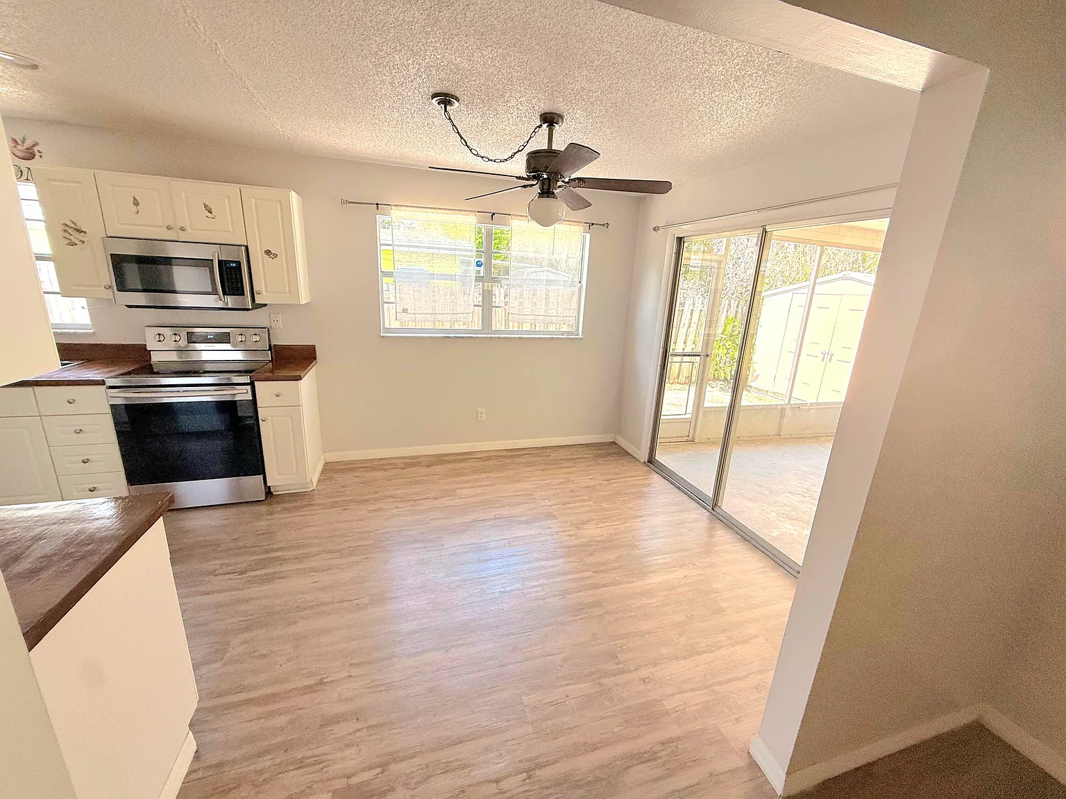 3 bed, 2.0 bath, 1520 sqft, $2,500 — Photo 4