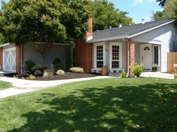 1110 Mustang Dr, Danville, CA 94526