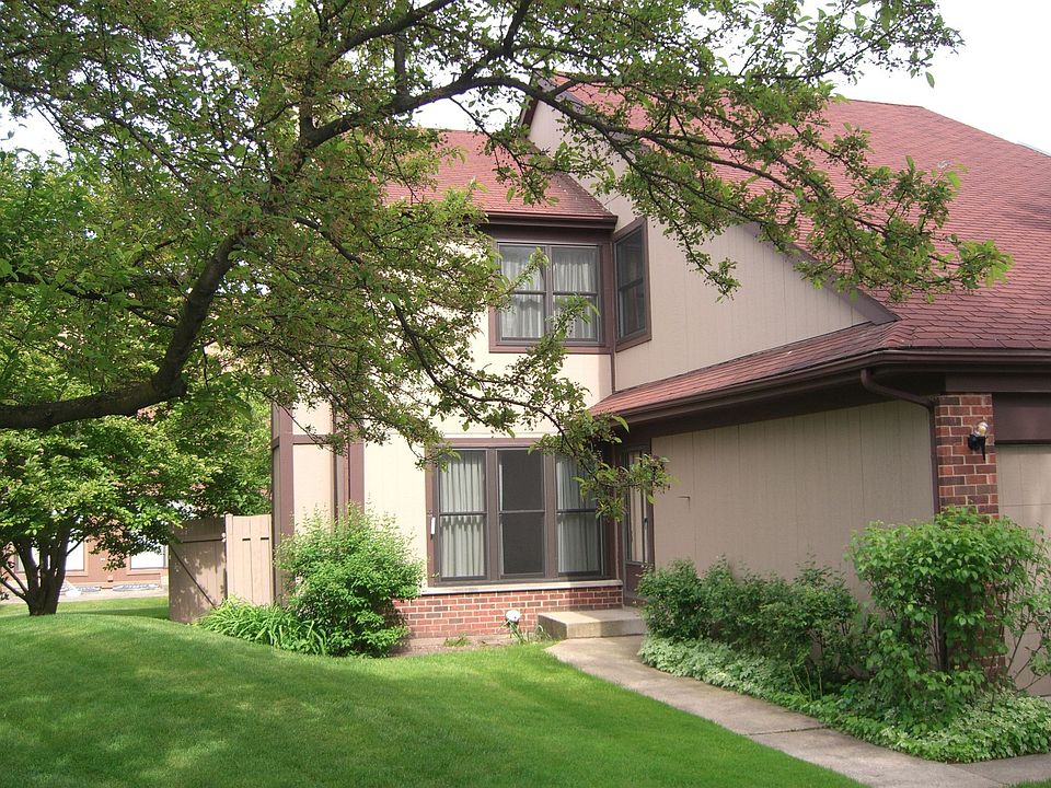 1st image of 203 Stafford Dr