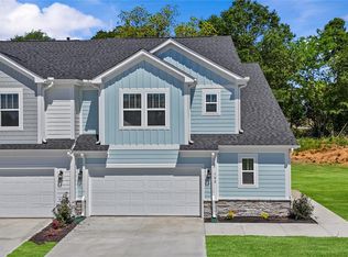 102 Village Creek Dr, Anderson, SC 29621