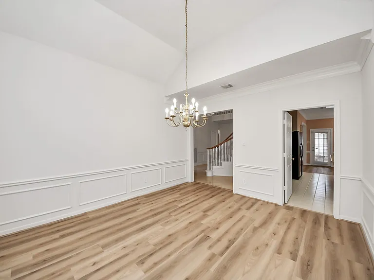 4418 Bermuda Dr — Photo 11