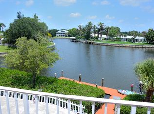 2165 6th Ct SE, Vero Beach, FL 32962