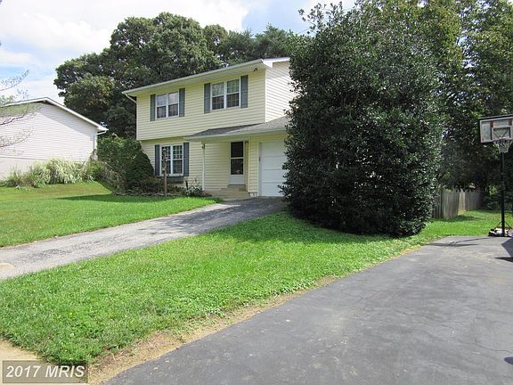 3rd image of 1521 Wampanoag Dr