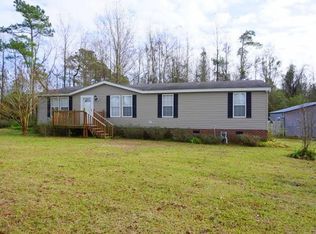 437 Cypress Creek Rd, Richlands, NC 28574