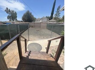 2861 S La Cadena Dr APT B, Colton, CA 92324