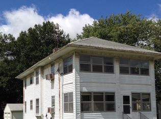 321 S Morse St, Roodhouse, IL 62082