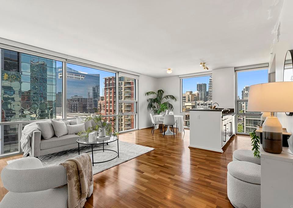 1st image of 321 10th Ave Unit 902