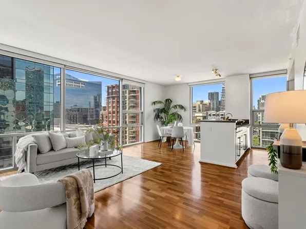 321 10th Ave Unit 902, San Diego, CA 92101
