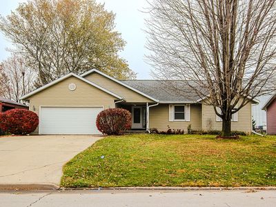 503 2nd St NW, State Center, IA, 50247