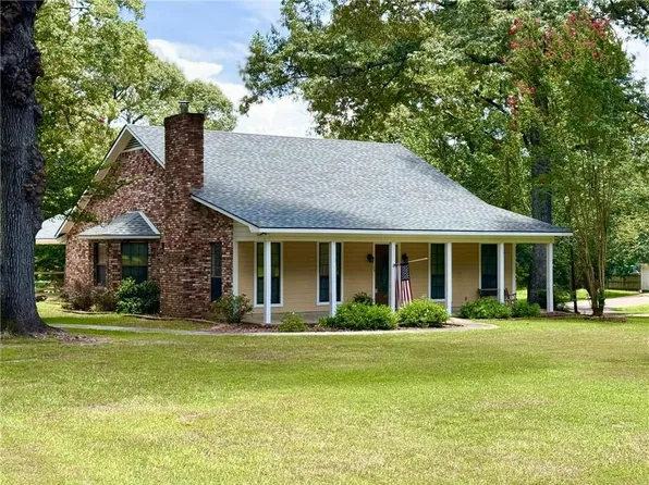 116 Heritage Dr, Pineville, LA 71360