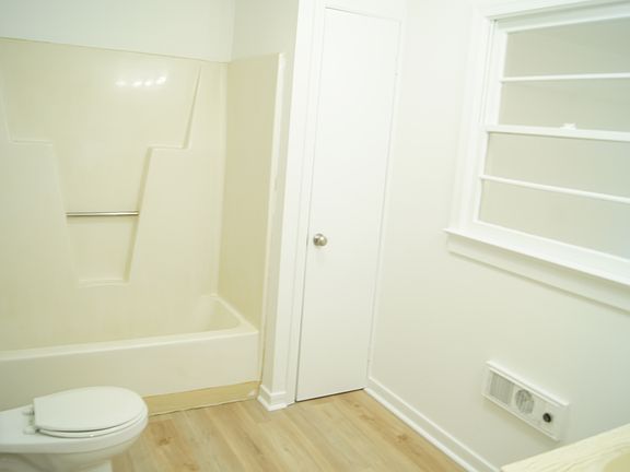 Nice Bathroom!