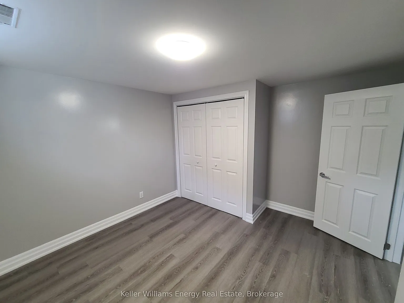 2 bed, $2,000 — Photo 3