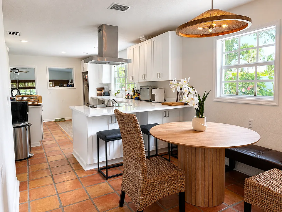 114 Haven Beach Dr