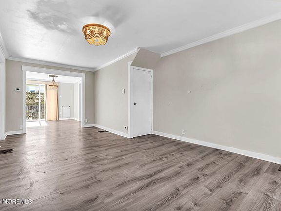 2nd image of 92 Pinehurst Road