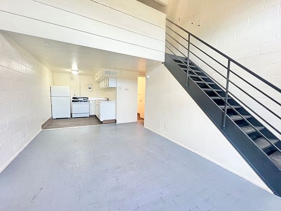 4th image of 4849 Gibson Blvd SE Unit 21