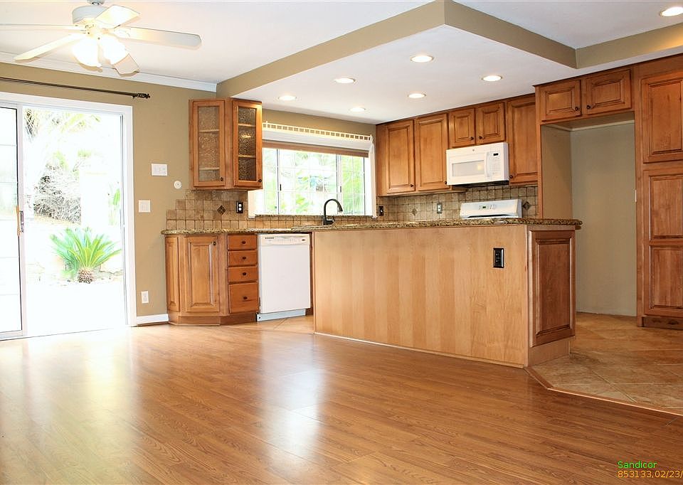 1st image of 12525 Melrose Pl