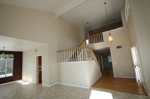 3rd image of 2032 Acacia Dr