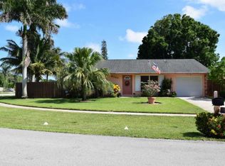 6045 Carthage Cir N, Lake Worth, FL 33463