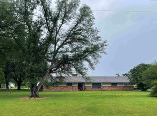 1074 Highway 880, Oak Grove, LA 71263