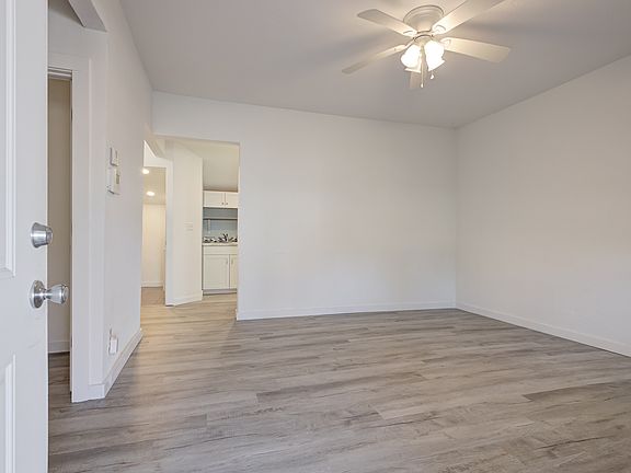 5th image of 404 N Findlay Ave