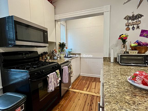 5th image of 12 Buttonwood St #1R