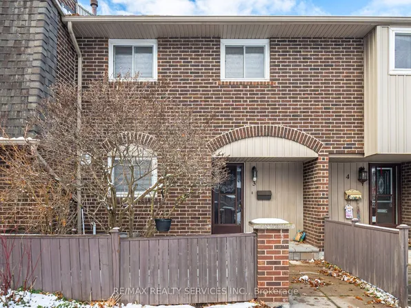 1306 Guelph Line #3, Burlington, ON L7P 2S9