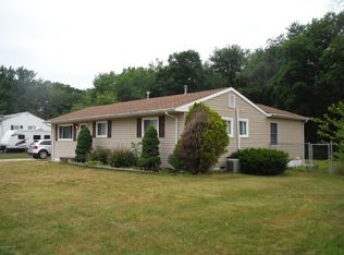 36 Glen Rd, Howell, NJ 07731