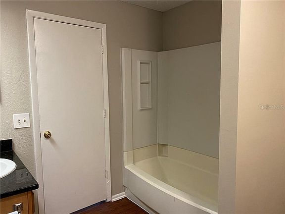 5th image of 552 Olympic Vlg Unit 106