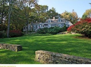 4 Singles Rd, Cape Elizabeth, ME 04107