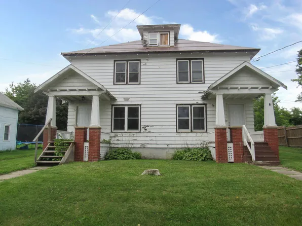 58-56 Bouck St, Saranac, NY 12981