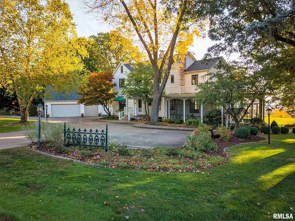 1st image of 236 W Detweiller Dr