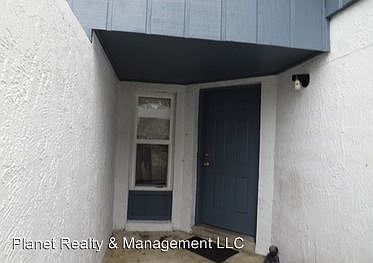 1st image of 2939 Bayshore Dr E