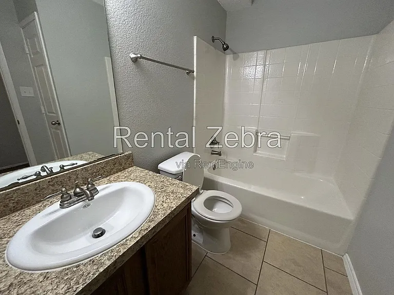2024 Emerald Oaks — Photo 15