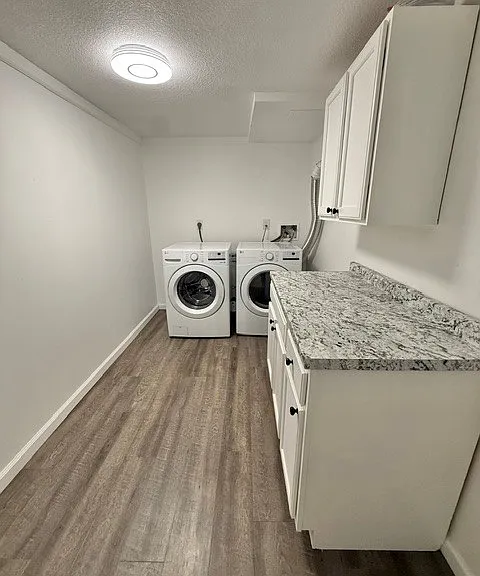 1422 W 100th Pl — Photo 20