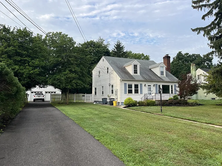 531A Main St — Photo 1