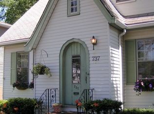 737 Lagrange St, West Roxbury, MA 02132