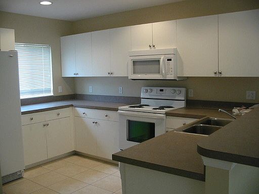 3rd image of 2540 Dalhart Ave