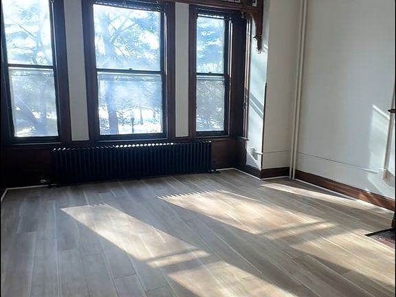 2nd image of 441 State St APT 1