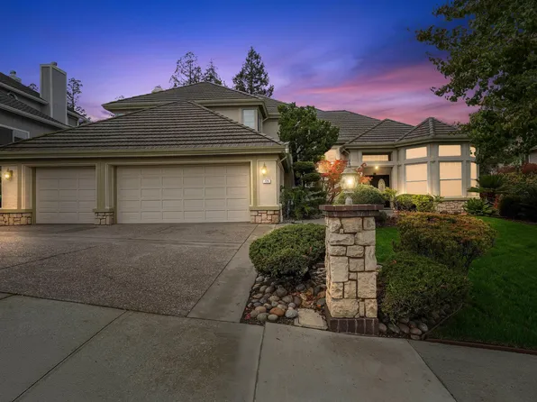 729 Montevino Dr, Pleasanton, CA 94566