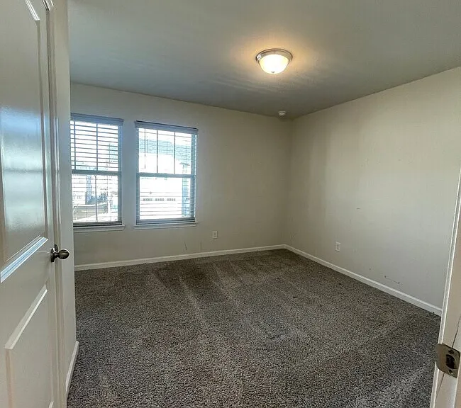 5472 Plain Field Ln — Photo 15