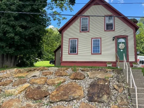 21 Mechanic Street, Winchester, NH 03470