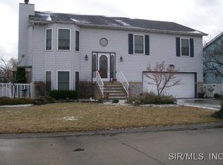 5114 Stacey Dr, Granite City, IL 62040