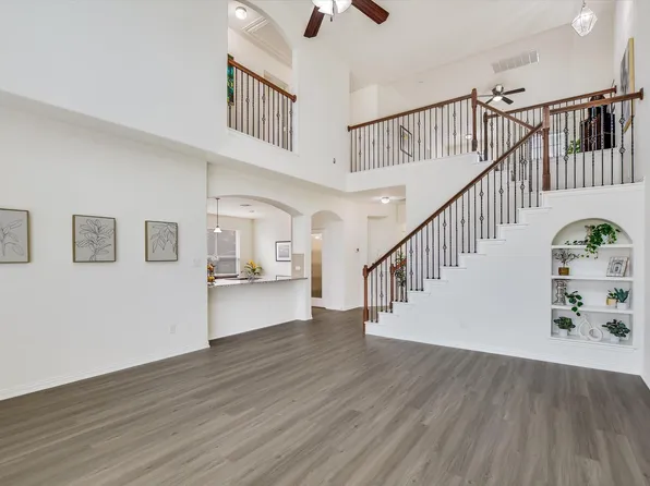 115 Mollie Dr, Hutto, TX 78634